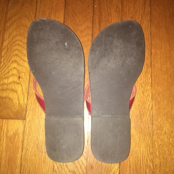 ✨BOUTIQUE GREEK GENUINE RED LEATHER SANDALS✨ - Picture 4 of 8